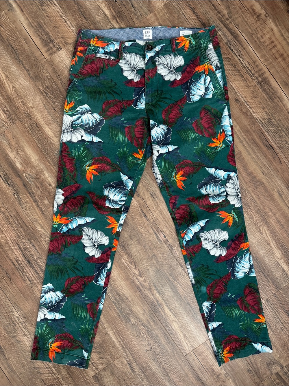 Tropical Chinos from Gap - size 32x32